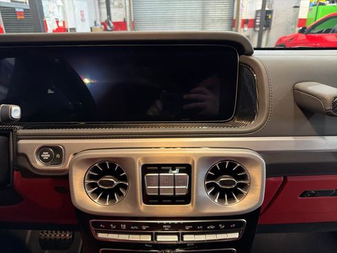 Used 2021 Mercedes-Benz G 63 AMG 4MATIC image 19