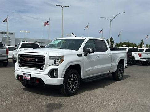 Used 2020 GMC Sierra 1500 AT4 w/ AT4 Premium Package AWD/4WD image 8