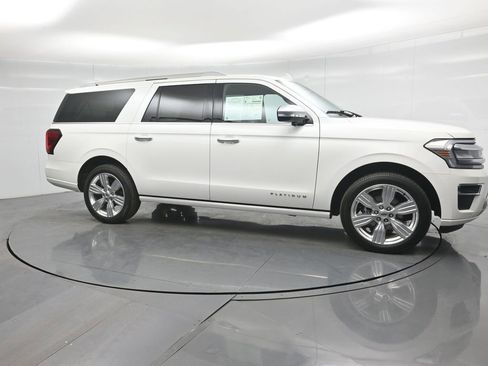Certified 2023 Ford Expedition Max Platinum image 26