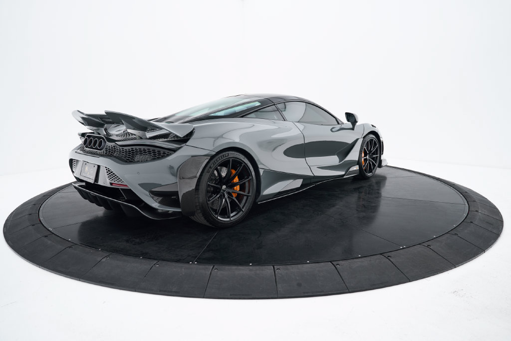 Used 2021 McLaren 765LT RWD image 20