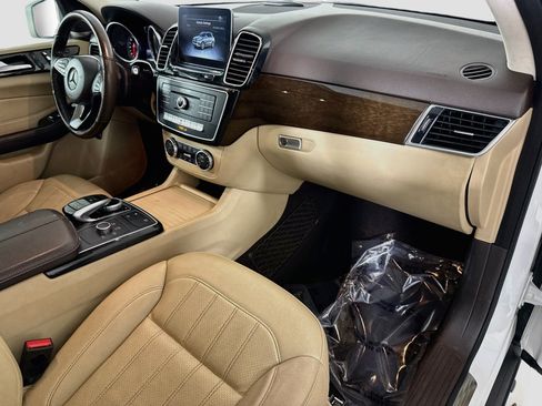 Used 2018 Mercedes-Benz GLE 350 4MATIC image 37