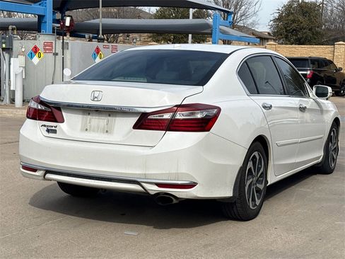 Used 2016 Honda Accord EX-L image 6