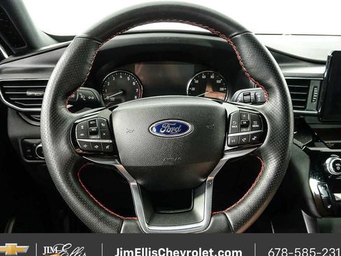 Used 2023 Ford Explorer ST-Line w/ Class IV Trailer Tow Package RWD image 10