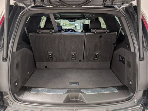Used 2022 Cadillac Escalade Sport Platinum AWD/4WD image 29