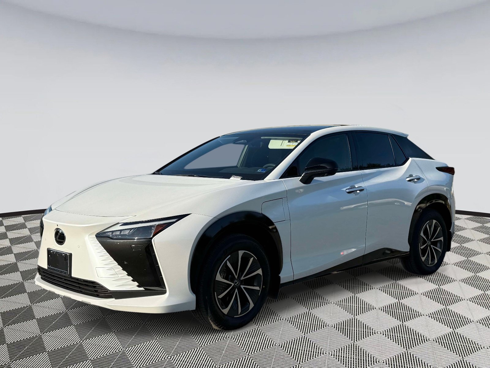 Used 2024 Lexus RZ 300e Premium w/ Accessory Package (Z1) FWD image 5