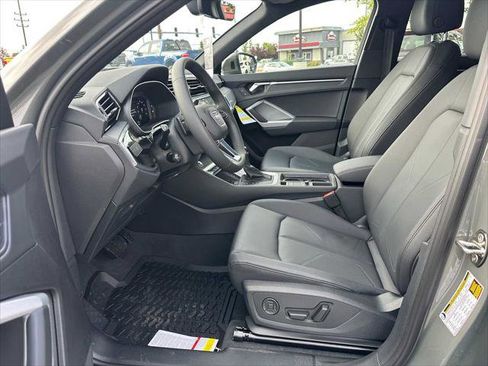 New 2025 Audi Q3 2.0T Premium image 20