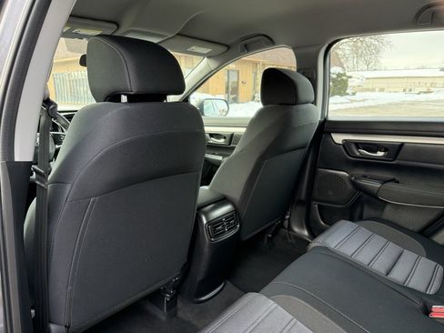 Used 2018 Honda CR-V LX image 12