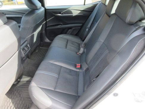 Used 2025 Toyota Camry XSE image 16