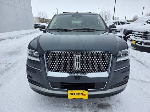 Used 2024 Lincoln Navigator L Reserve image 4