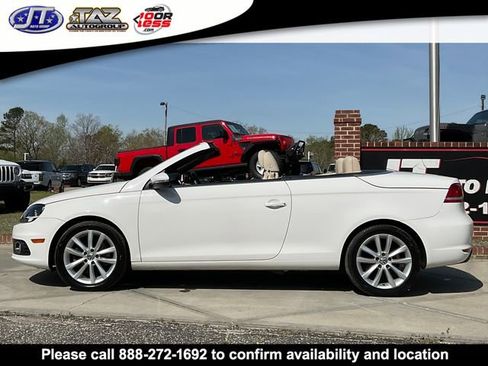 Used 2014 Volkswagen Eos Komfort image 4