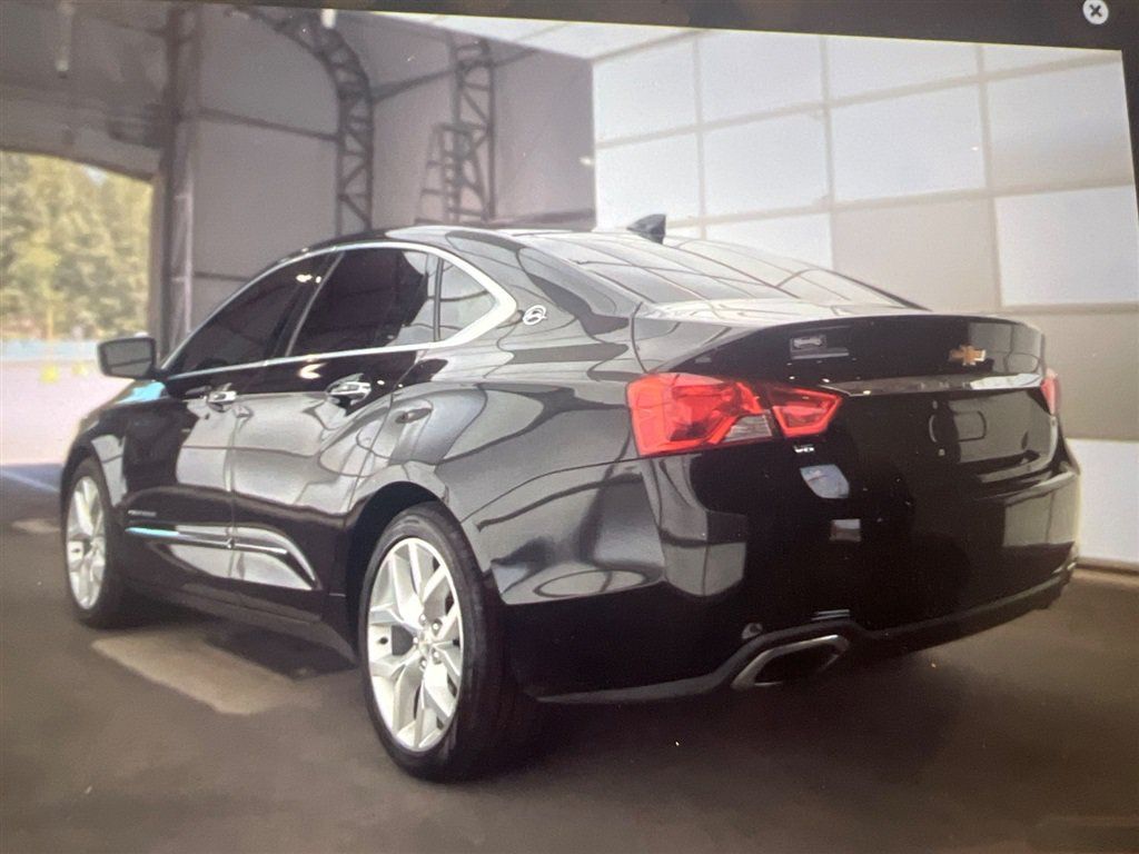 Used 2016 Chevrolet Impala LTZ w/ Enhanced Convenience Package FWD image 3
