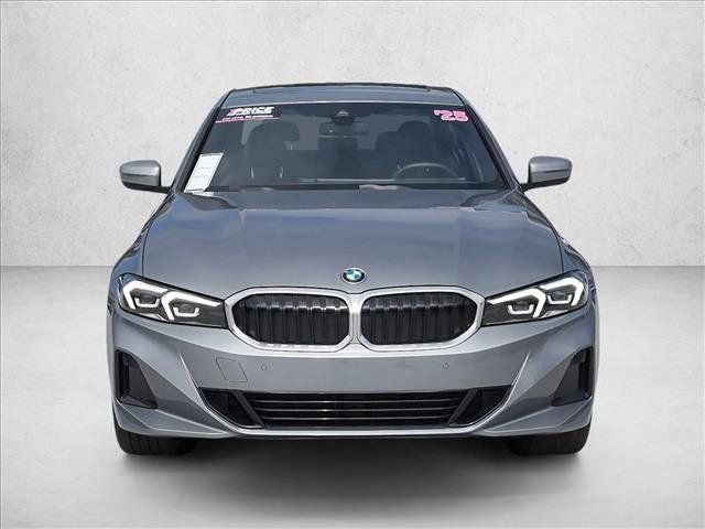 Used 2025 BMW 330i xDrive Sedan w/ Convenience Package AWD/4WD image 2