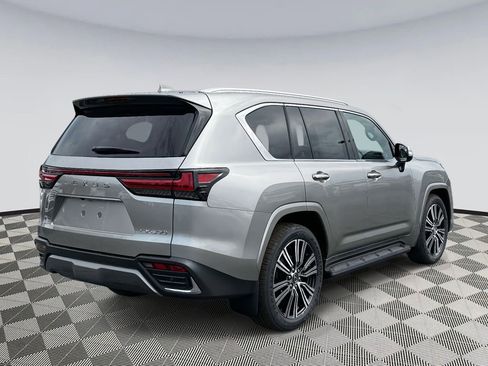 New 2025 Lexus LX 600 4WD w/ Luxury Package image 2