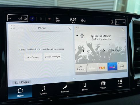 New 2025 Chrysler Voyager LX image 24