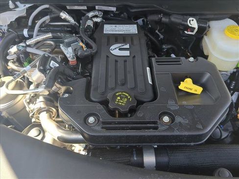 New 2025 RAM 3500 Tradesman image 17
