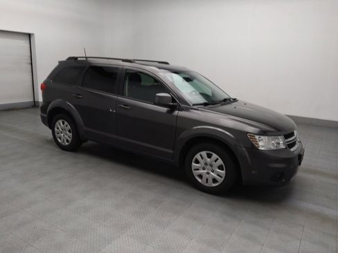 Used 2019 Dodge Journey SE w/ Premium Group image 11