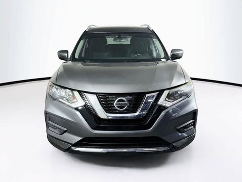 Used 2017 Nissan Rogue SV FWD image 6