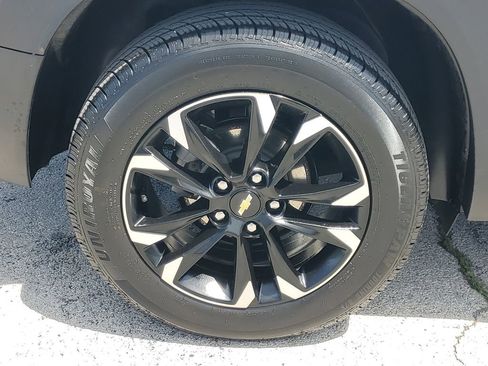Used 2022 Chevrolet TrailBlazer LT w/ Sun and Liftgate Package AWD/4WD image 5