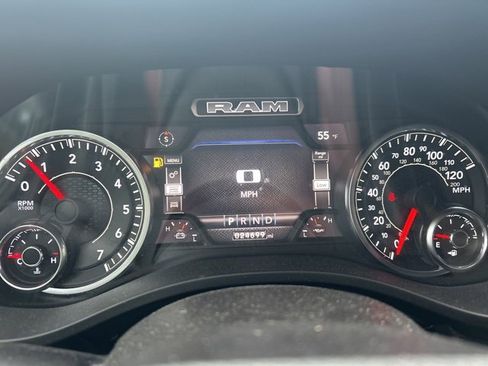 Used 2022 RAM 1500 Big Horn image 10