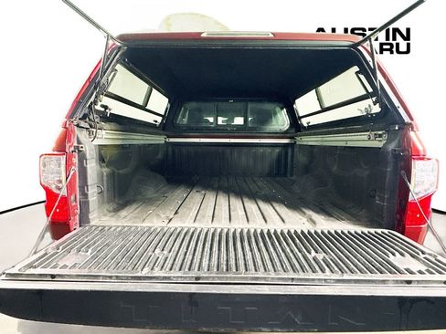 Used 2016 Nissan Titan Platinum Reserve image 29