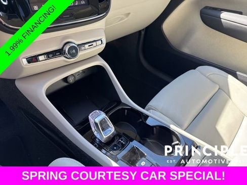 New 2026 Volvo XC40 B5 Plus w/ Protection Package Premier AWD/4WD image 16