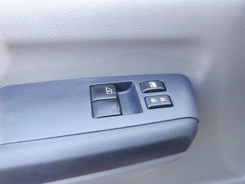 Used 2021 Nissan NV 2500 SV w/ Navigation Package image 14