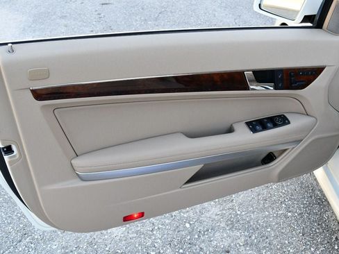 Used 2012 Mercedes-Benz E 550 Cabriolet w/ Appearance Pkg image 54