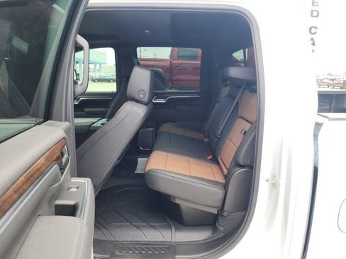 New 2026 Chevrolet Silverado 3500 High Country w/ High Country Premium Package AWD/4WD image 32