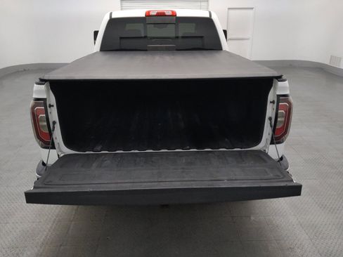 Used 2018 GMC Sierra 1500 SLT w/ Enhanced Driver Alert Package RWD image 29