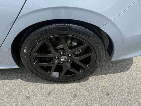 Used 2022 Honda Civic Sport image 12