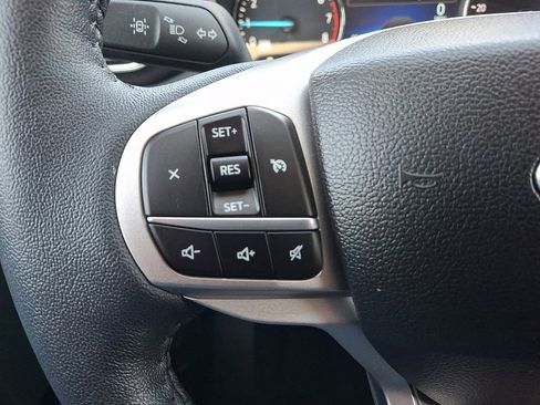 Certified 2023 Ford Explorer XLT w/ Equipment Group 202A image 21