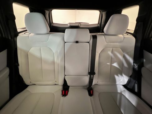 New 2026 Jeep Cherokee Laredo AWD/4WD image 25