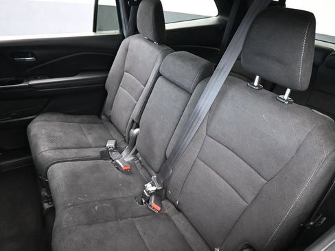 Used 2022 Honda Pilot Sport image 35