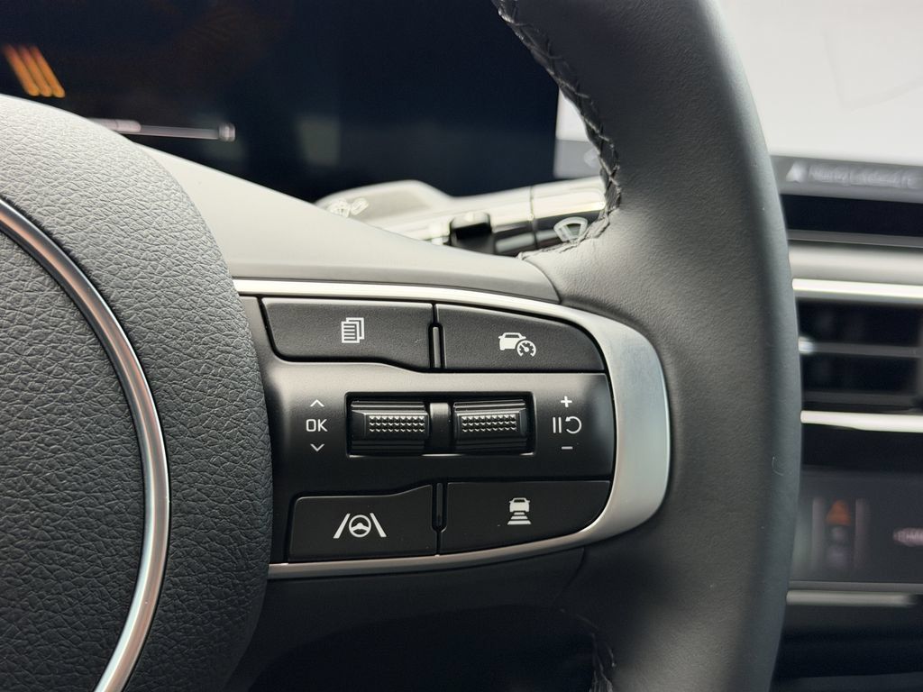 New 2026 Kia K5 GT-Line w/ GT-Line Premium Package FWD image 33