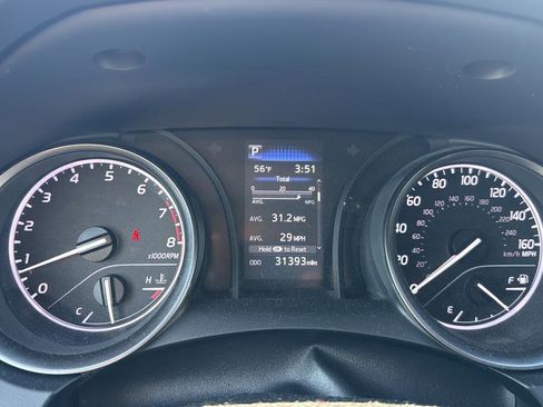 Used 2022 Toyota Camry SE image 17