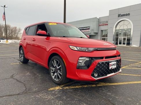 Used 2022 Kia Soul GT-Line image 2