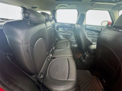 Certified 2024 MINI Cooper Countryman S w/ Storage Package image 27