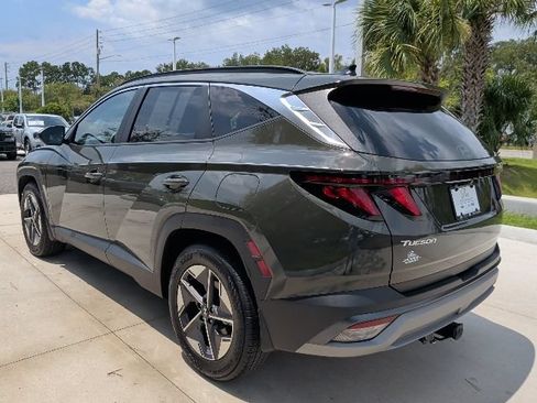 Certified 2025 Hyundai Tucson SEL FWD image 12