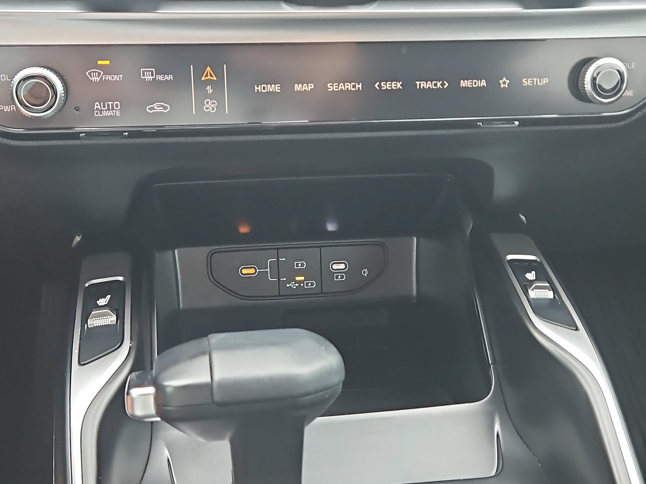 Used 2025 Kia Sorento S w/ Panoramic Sunroof Package FWD image 33