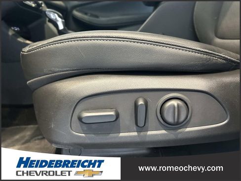 Used 2023 Buick Encore GX Preferred w/ Cold Weather Comfort Package FWD image 14
