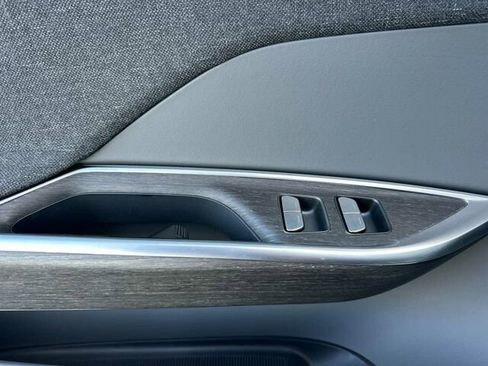 Used 2024 Lucid Air Touring image 11