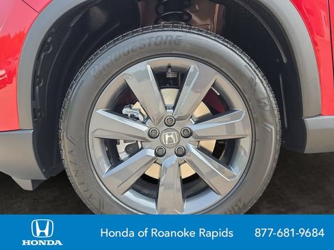 New 2026 Honda Pilot Sport image 9