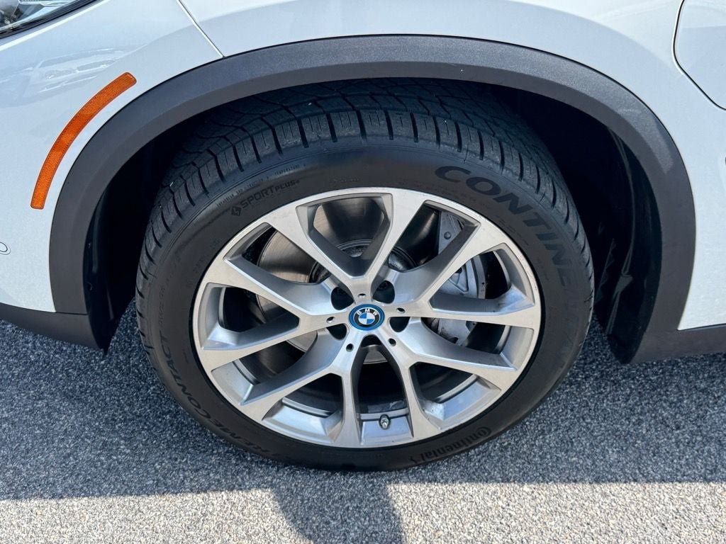 Used 2022 BMW X5 xDrive45e AWD/4WD image 13