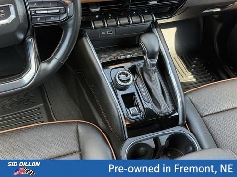 Used 2024 GMC Canyon AT4 w/ AT4 Premium Package AWD/4WD image 12