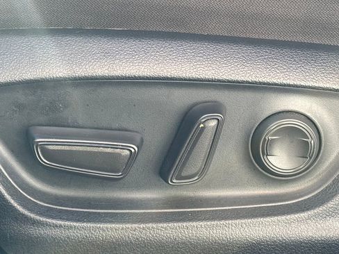 Used 2024 Toyota Camry LE image 9