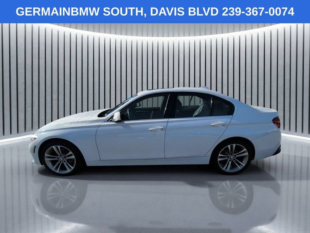 Used 2017 BMW 330i xDrive Sedan AWD/4WD image 8