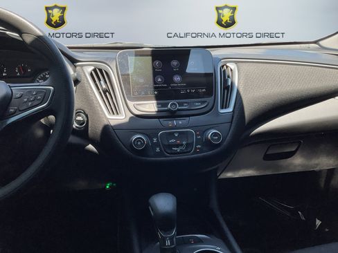 Used 2025 Chevrolet Malibu LS FWD image 13