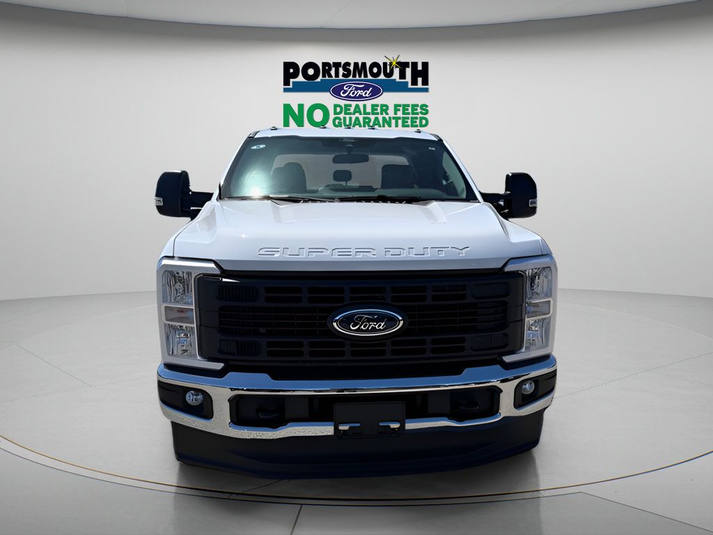 New 2025 Ford F250 XL w/ XL Chrome Package AWD/4WD image 10