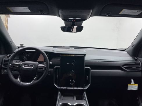 New 2026 GMC Acadia AT4 w/ Luxury Package AWD/4WD image 7