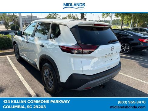 Used 2023 Nissan Rogue S AWD/4WD image 2